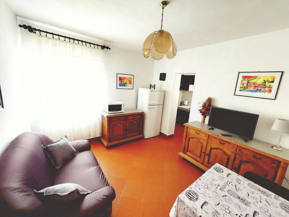 Apartment Eli Pag Town Exterior foto